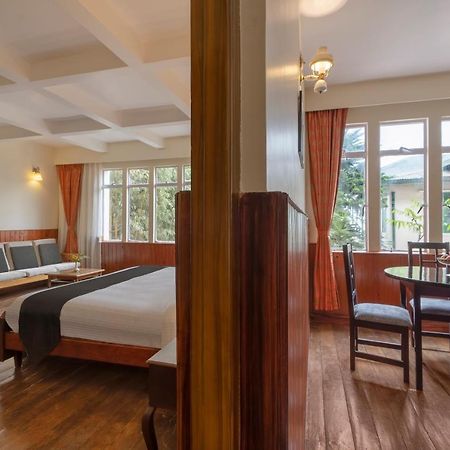 สเตอร์ลิง พาร์ค กาลิมปง Hotel ภายนอก รูปภาพ