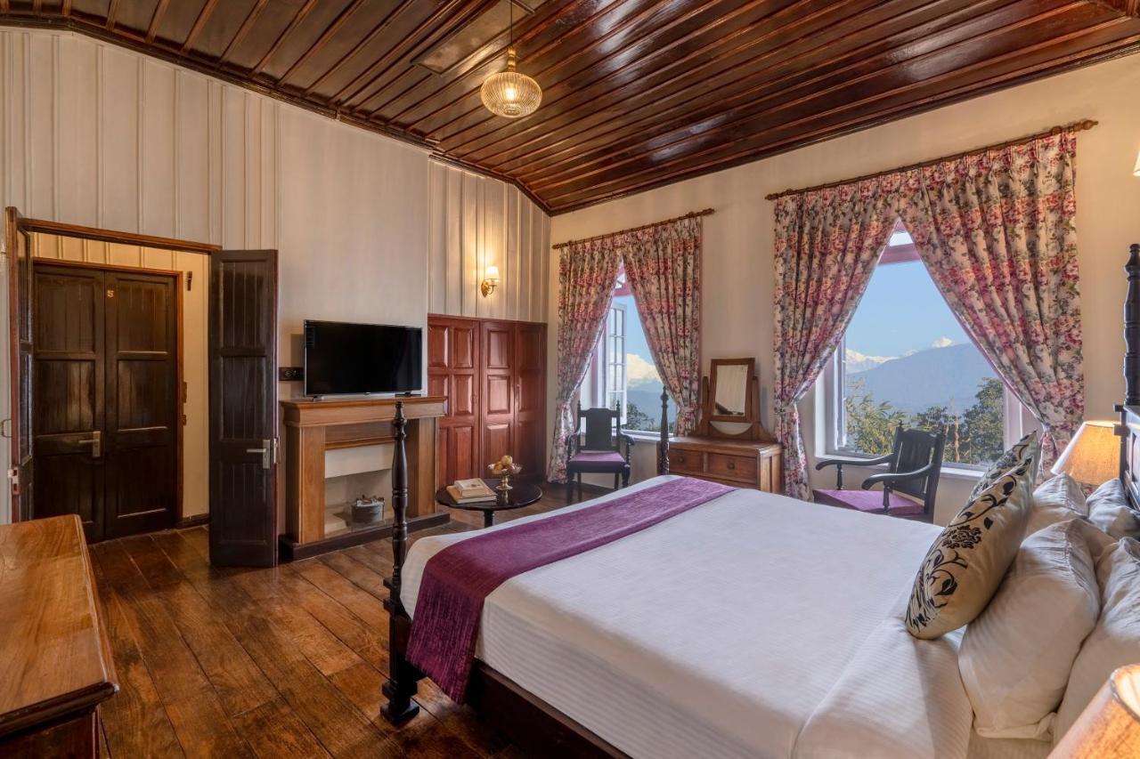 สเตอร์ลิง พาร์ค กาลิมปง Hotel ภายนอก รูปภาพ